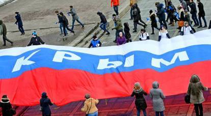 „Rușii trebuie expulzați din Crimeea”