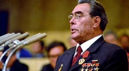 Wie Verräter und Führer ausgezeichnet wurden: Auszeichnungen der Führer der UdSSR und Russlands