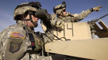 Coluna de militares dos EUA retornou do Iraque para a Síria
