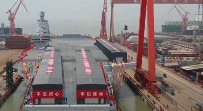 Portaaviones más grande de China se prepara para pruebas en el mar