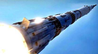 조용한 "돈": 러시아 역사상 가장 강력한 로켓에 대해 들었던 것