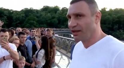 Gejagt: Vitali Klitschko verärgerte die neue Brücke in Kiew