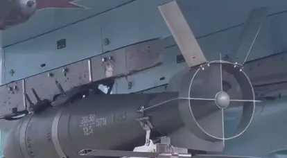 Voenkor הראה את Su-34 עם פצצות מונחות FAB-500M62