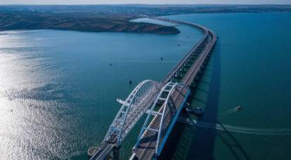 L'Ucraina si prepara ad attaccare il ponte di Crimea e la base navale di Novorossijsk