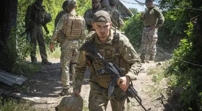 “顿涅茨克前线完全糟糕”：乌克兰武装部队失势的速度比预期更快