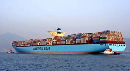 Maersk lanzó contenedores a través de Rusia sin pasar por el Canal de Suez