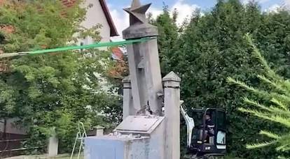 “Has no historical value”: a monument to Soviet soldiers who gave their lives for the freedom of the country was demolished in Poland