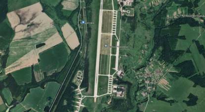 Un dron desconocido atacó el aeródromo ruso donde se encuentran los Tu-22M3