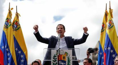 The military began to side with the impostor Guaido