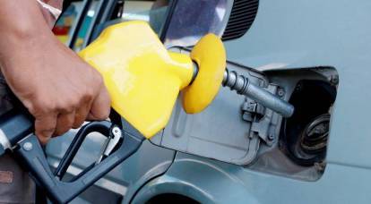 A FAS explicou a situação com a alta dos preços da gasolina na Rússia