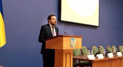 O ministro ucraniano desmaiou após palavras sobre a Crimeia