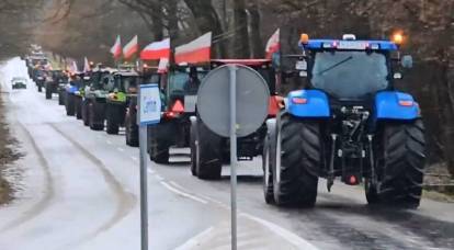 Польские фермеры вышли на массовую акцию протеста против украинских товаров