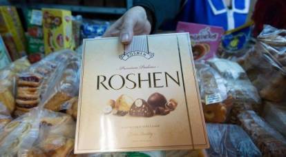 Poroshenko compró autocefalia por caramelo