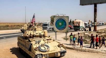 Gli americani intendono tagliare i russi in Siria sulla BMP M2 "Bradley"