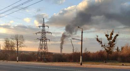 Складиште нафте у Житомиру било је у пламену три дана након што су га удариле руске беспилотне летелице камиказе