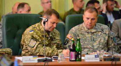 호지스 장군 : 러시아, XNUMX 월 우크라이나 남부 침공