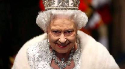 Elizabeth II takes off the crown