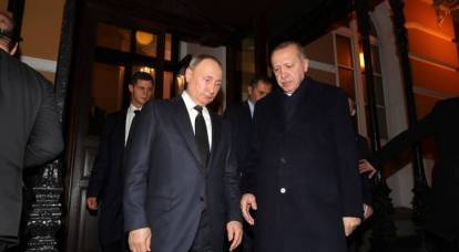 Poutine et Erdogan ignorent la crise ukrainienne en conférence de presse