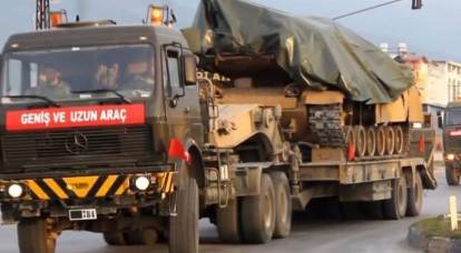 40 Türk zırhlı aracı Suriye sınırını geçti