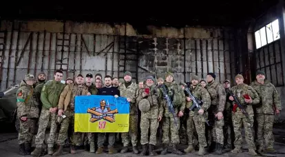 Ukrainas väpnade styrkor är redo att inleda en motattack nära Artemivsk