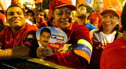 Washington, Venezuela'ya yaptırımları sertleştiriyor