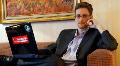 "Komm zu uns und arbeite für uns": Snowden erzählte, wie er vom FSB rekrutiert wurde