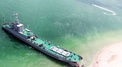 Rus Silahlı Kuvvetleri, Ukrayna Donanmasına ait orta çıkarma gemisi "Yuri Olefirenko"yu batırdı.