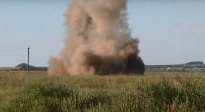 L'esercito ucraino lamenta i potenti attacchi di artiglieria nella regione di Azov