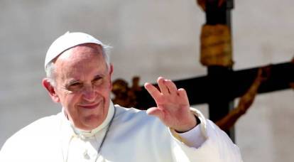 Сильнейшее давление за 100 лет: зачем США начали «войну» против Ватикана