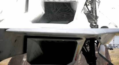Shown is a visibility-reducing grille in the air intake of a Su-57 fighter