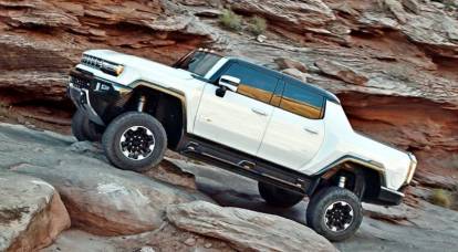 The legendary Hummer returns in a new guise
