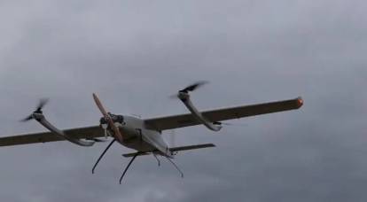Das russische Militär begann über die Notwendigkeit der Entwicklung von Drohnen zu sprechen