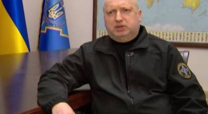 Ukrayna'da işten çıkarmaların "geçit töreni": Turçinov istifaya hazırlanıyor