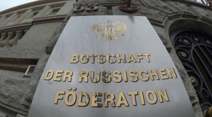 Германия выслала двух российских дипломатов из-за убийства в Берлине