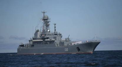 法国军方公布了与一群俄罗斯大型登陆艇谈判的录音，因为他们听到了枪击事件