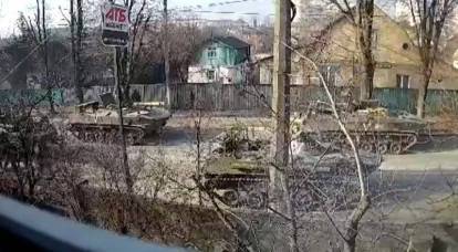 Русский десант под Киевом: ВДВ медленно продвигаются, не трогая мирное население