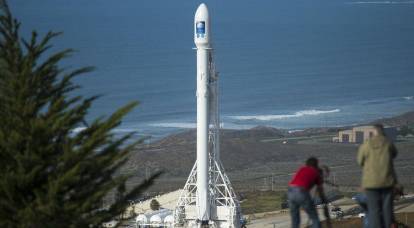 Por que SpaceX abandonó una segunda etapa reutilizable para el Falcon-9