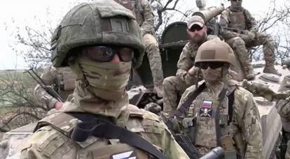 ВКС лишили украинскую армию сразу нескольких складов с вооружением, противник понёс потери