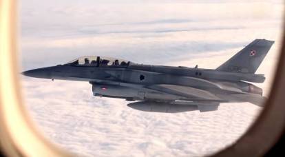 "Polonyalı pilot açıkça pantolonunu kirletmiş": Bulgarlar, F-16'nın Rus Su-35 ile buluşması hakkında