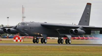 CNN, Rusya'nın Pentagon'un B-52 şeklindeki "sinyallerinden" korkması gerektiğine inanıyor