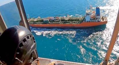 Yedi İran petrol tankeri Suriye yolunda durduruldu