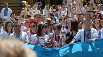 «Паразитический туризм»: в ФРГ обвинили украинских беженцев в том, что они «доят» государство