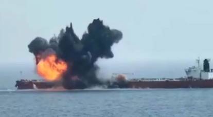 Хуситы устроили экологическую катастрофу в Красном море, атаковав танкер Chios Lion