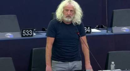 В Европарламенте указали на антидемократические действия Зеленского