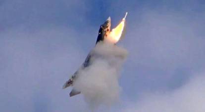The Russian military for the first time showed the launch of a rocket from the internal compartment of the Su-57
