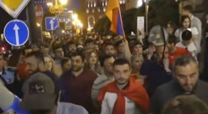 Armenia covered by a new wave of protests