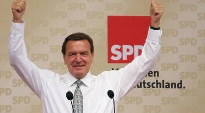 « Ami de Poutine » : les célébrations du SPD en l’honneur de Gerhard Schröder critiquées en Allemagne