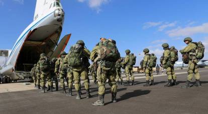 Die 76. Luftangriffsabteilung von Pskow zieht auf die Krim