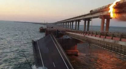 Арестович* назвал возможный ответ России в случае атаки ВСУ на Крымский мост