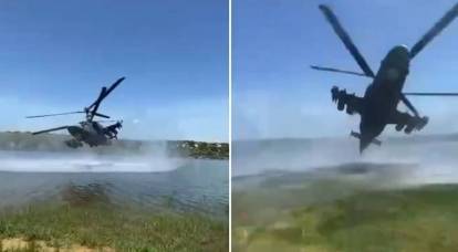 Os russos apreciaram a perigosa manobra do helicóptero Ka-52 a um metro da água